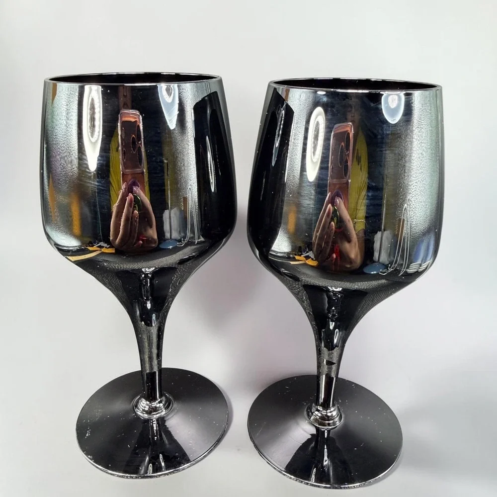 Morgantown Black Glass Wine Goblets Cups Signed Set of‎ 2 Barware Decor Cups 6in